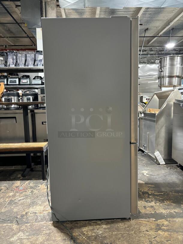 Insignia™ - 18.6 Cu. Ft. Bottom Freezer Refrigerator with ENERGY STAR Certification - Stainless Steel - Image 3 of 7