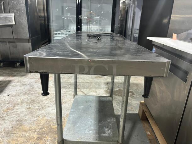 Nemco 6301-72-SS 72" Heated Shelf Warmer with Stainless Steel Sides - 120V - Image 3 of 6