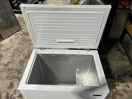 Magic Chef 7.0 cu. ft. Chest Freezer in White
