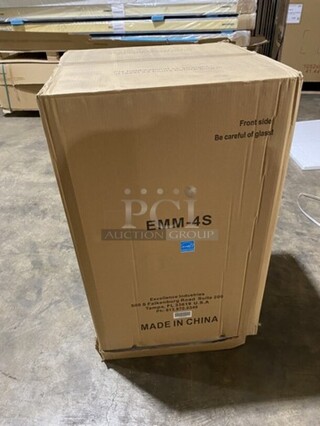 NEW IN THE BOX! Scratch-N-Dent!  Excellence Counter Top Refrigerated Rech In Display Cooler Merchandiser! Model EMM-4S Serial 201806040229! 115V 1 Phase!