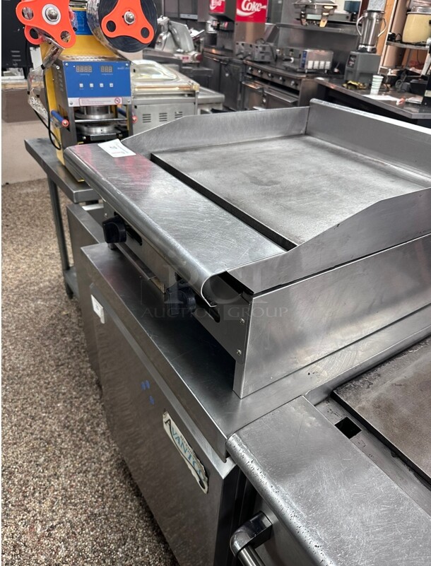 Certified Working American Range 24 Inch Gas Flat Grill Griddle NSF - Image 5 of 6