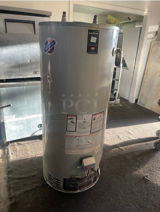 Bradford White 75 Gallon - 76,000 BTU High Input Atmospheric Vent Energy Saver Commercial Water Heater (Nat Gas) - Image 5 of 6