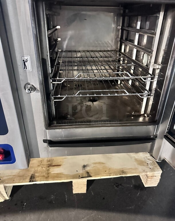 Late Model Eloma Genius T 6-11 6 Pan Full Size  Boilerless Electric Combi Oven - 208V, 3 Phase Working - Image 5 of 6