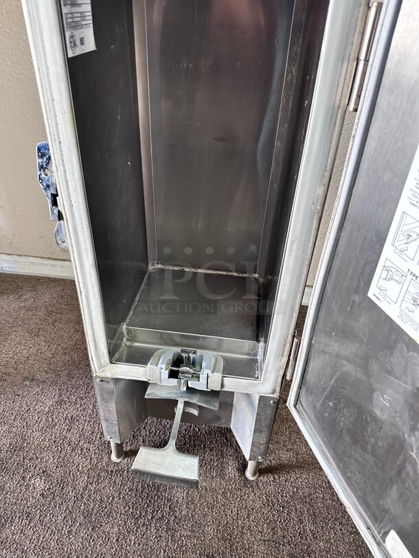 Silver King SK1IMP 6 gal Refrigerated Milk Dispenser w/ (1) Valve - Stainless, 115v Tested and Working - Image 6 of 8