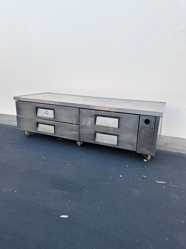 Late Model True TRCB-82 82 inch Chef Base w/ (4) Drawers - 115v Tested and Working - Image 3 of 10
