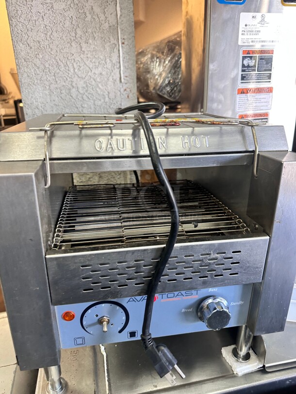 Excellent AvaToast 140 Conveyor Toaster with 3 inch Opening - 120V Working - Image 2 of 5