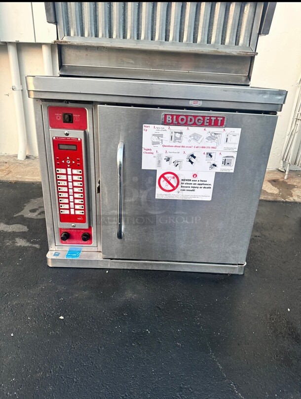 Blodgett CTBR BASE Single Half Size Electric Convection Oven - 5.6kW, 208v/1ph Working - Image 2 of 7