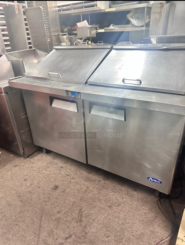 Atosa MSF8307GR 60" Double Door Sandwich/Salad Mega Top Prep Table 115 Volt Working - Image 4 of 11