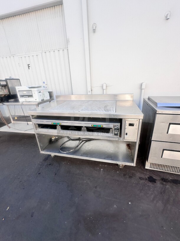 Duke F160 Pass-Through 60" Commercial Food Warmer With Warmer Table Top  220 Volt Working - Image 7 of 8