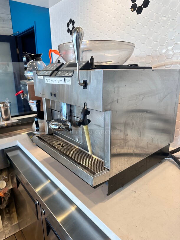 Excellent Condition Mastrena  Starbucks Expresso Machine 220 Volt 1 Phase Tested and Working - Image 3 of 10
