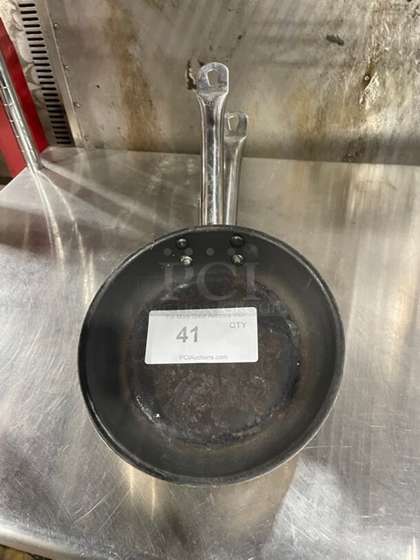 ALL ONE MONEY! Commercial Frying Skillet!  - Image 1 of 5