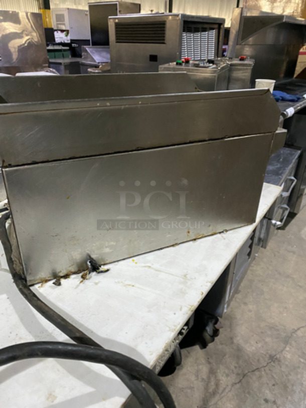 Commercial Countertop Electric Powered Flat Top Griddle! With Back And Side Splashes! All Stainless! - Image 3 of 8