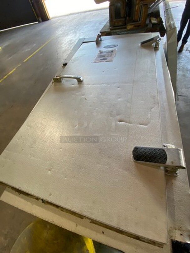 AmeriKooler Commercial 8'x10'x7 1/2' Walk in Cooler! With Floor Screeds! With Outdoor Remote Compressor! With Blower! Door Panel Model: C3478 208/230V 1 Phase - Image 6 of 12