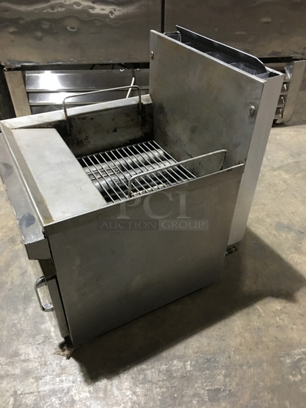 Commercial Countertop Natural Gas Powered Deep Fat Fryer! With Backsplash! All Stainless Steel! - Image 2 of 8