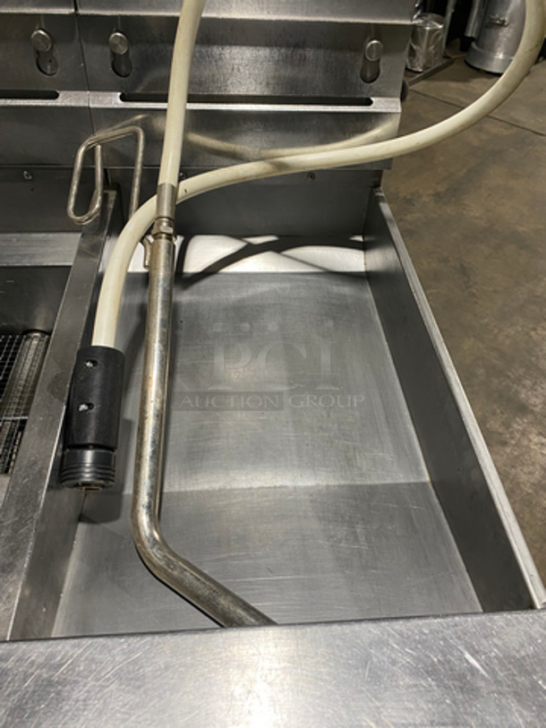 Pitco Frialator Commercial Natural Gas Powered 2 Bay Deep Fat Fryer With Dump Station! With Oil Filter System! All Stainless Steel! On Casters! Model: SSH55 SN: G10HB033045 - Image 11 of 12