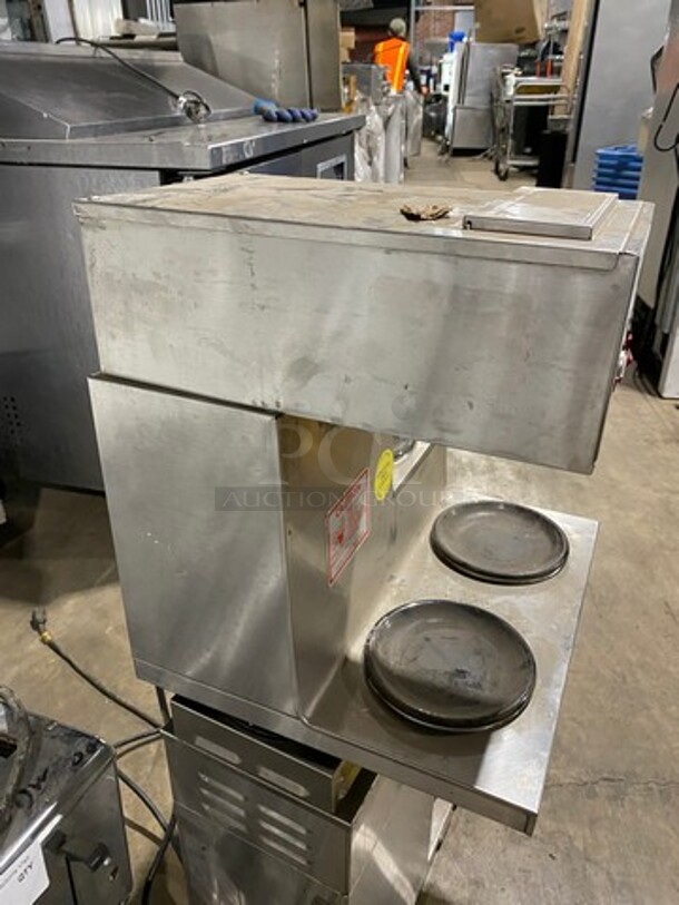 Bloomfield Commercial Countertop Coffee Brewing Machine! With 3 Coffee Pot Warming Stations! All Stainless Steel! - Image 2 of 8
