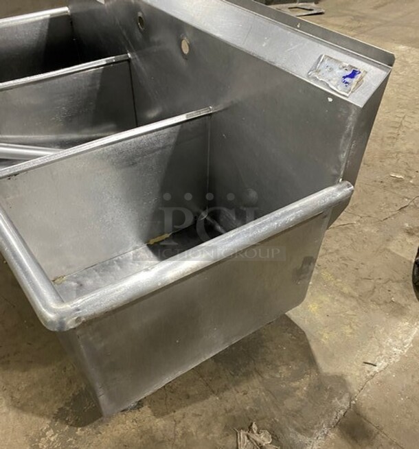 Stainless Steel 3 Bay Sink With Legs! - Image 3 of 8