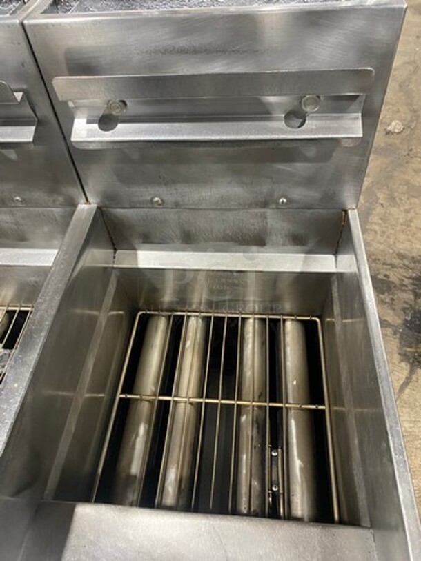 FAB! Pitco Frialator Commercial Natural Gas Powered 4 Bay Deep Fat Fryer! With Middle Fryer Basket Rack! With Oil Filter System! All Stainless Steel! On Casters! WORKING WHEN REMOVED! Model: SGH50 SN: G10HC034159 - Image 6 of 12