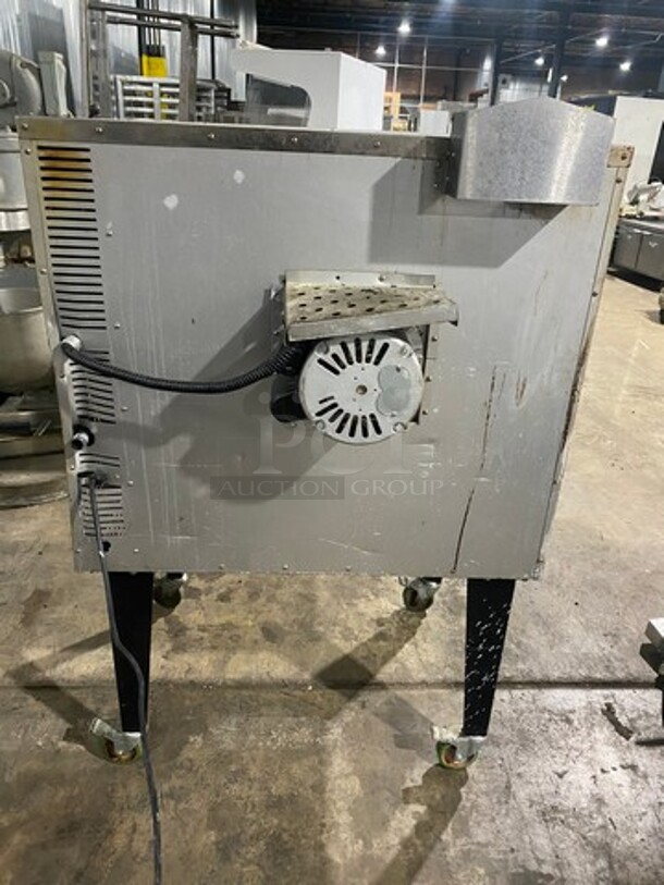 LATE MODEL! 2021 Serv Ware Commercial Natural Gas Powered Convection Oven! With View Through Doors! All Stainless Steel! On Legs with Casters! - Image 3 of 12