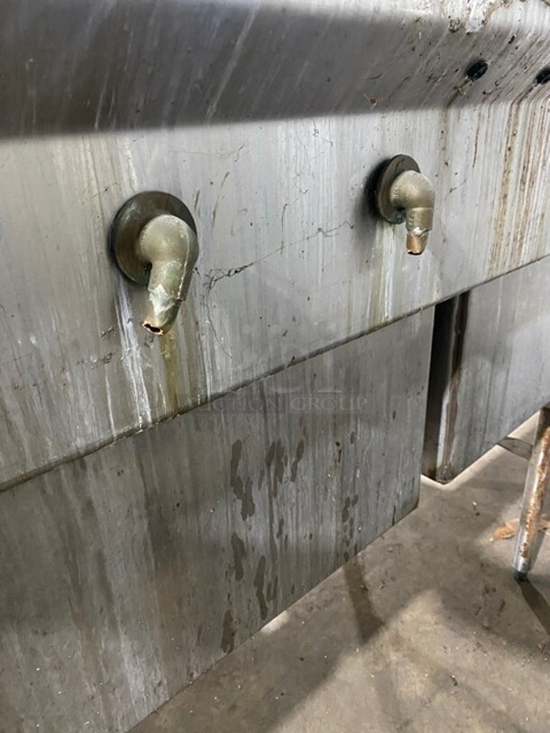 AMAZING! Duke Stainless Steel 3 Compartment Sink! With Left & Right Side Drainboards! With Backsplash! With Drain Levers! On Legs! - Image 10 of 10