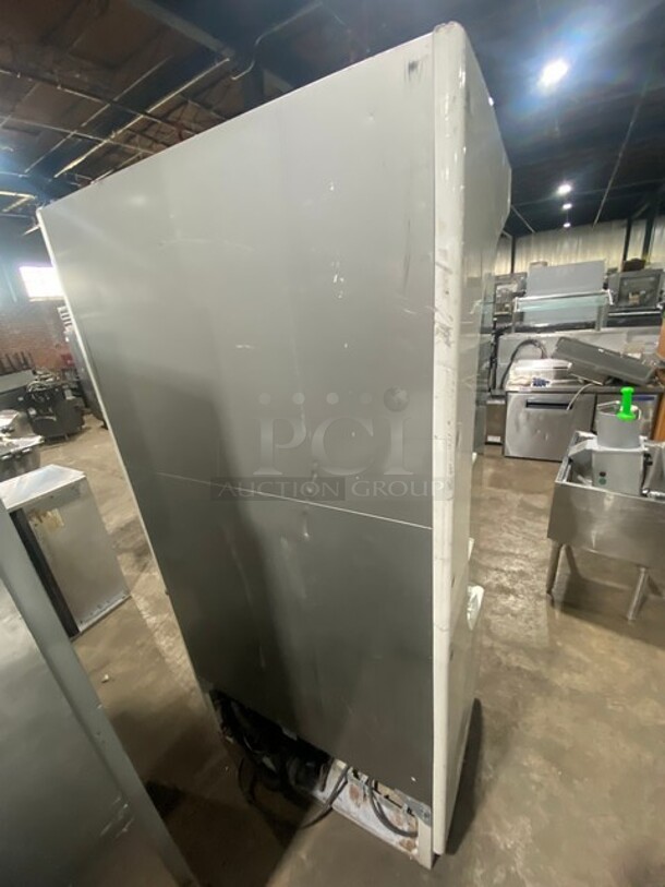 Turbo Air Commercial Refrigerated Open Grab-N-Go Case Merchandiser! With Clear Sides! Stainless Steel Body! Model: TOM40 SN: OM40003051 60HZ 1 Phase - Image 3 of 8