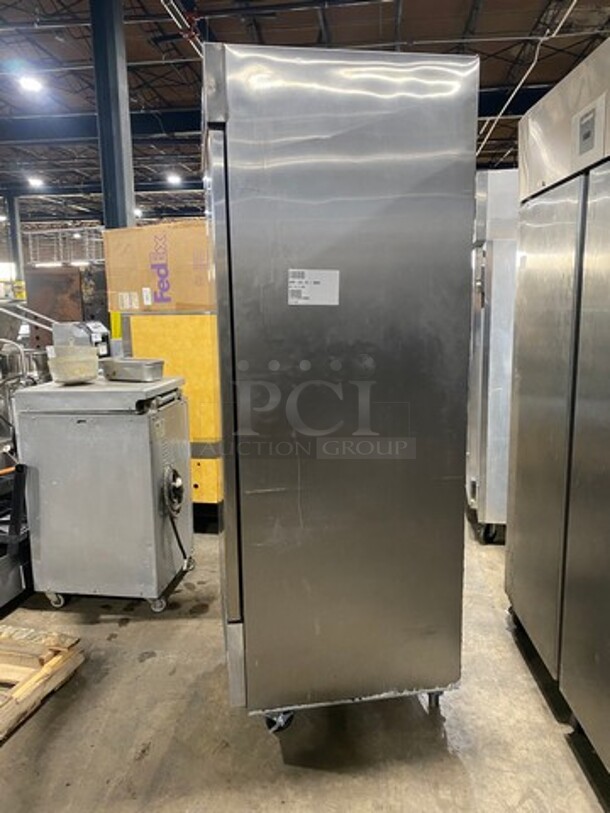 LATE MODEL! 2022 Asber Commercial Single Door Reach In Freezer! All Stainless Steel! On Casters! Working When Removed! Model: ARF23HFHC SN: 8102519008 115V 60HZ 1 Phase - Image 4 of 9