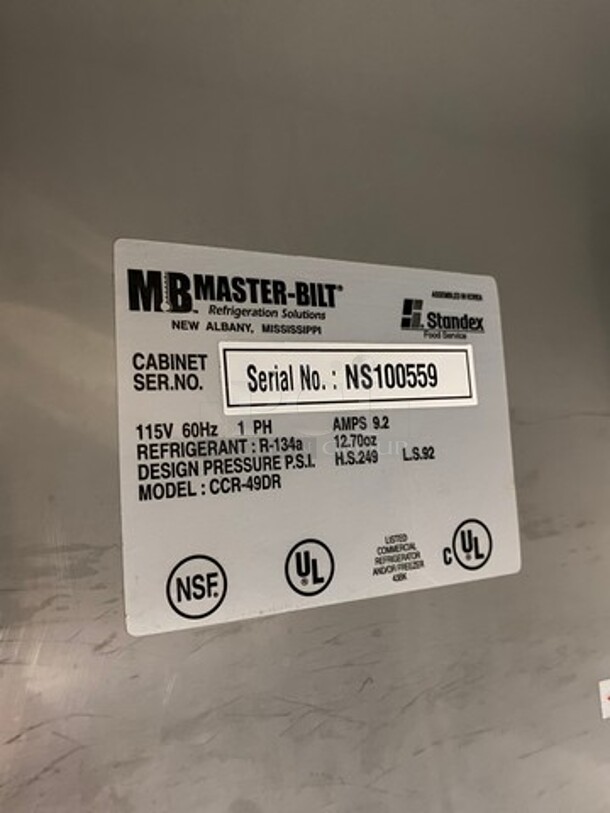 Master Bilt Commercial 2 Door Reach In Refrigerator! With Poly Coated Racks! All Stainless Steel! On Casters! Model: CCR49DR SN: NS100559 115V 60HZ 1 Phase - Image 7 of 9