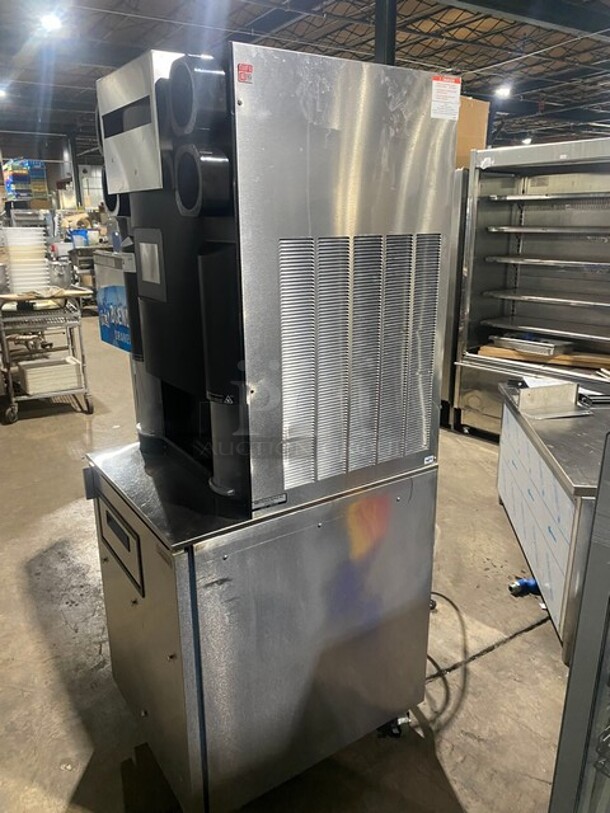 Manitowoc Multiplex All Stainless Steel Smoothie Workstation! On Single Door Undercounter Cooler With Poly Bins! On Casters! Model: MB81 SN: 1701150000057 115V 1PH  - Image 4 of 11