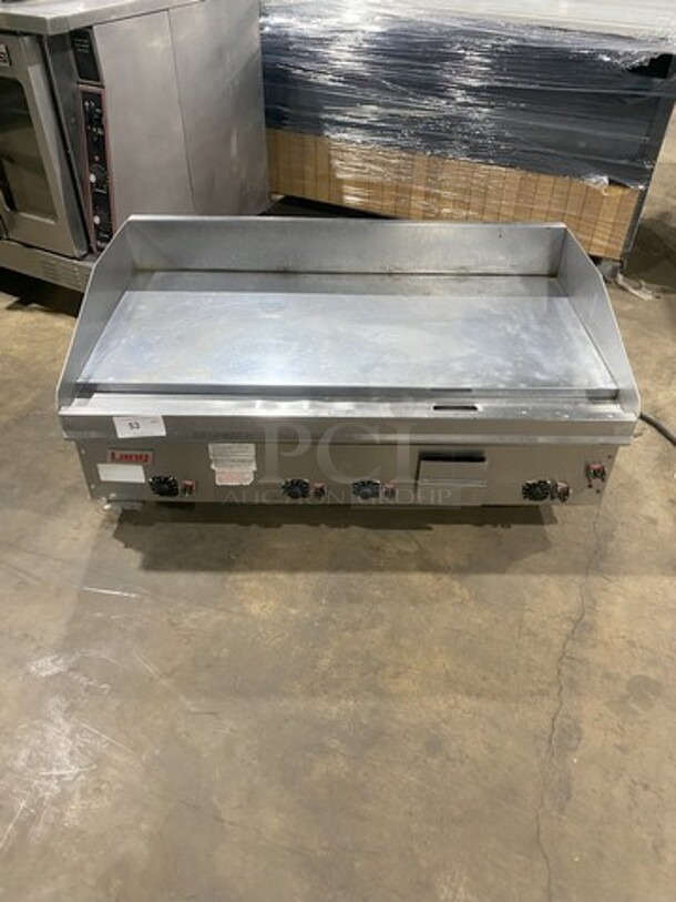 Awesome! Lang Commercial Countertop Natural Gas Powered Mirror Shine Polish Top Flat Top Griddle! With Back And Side Splashes! All Stainless Steel! On Small Legs! MODEL 2448SCNATSH - Image 1 of 10