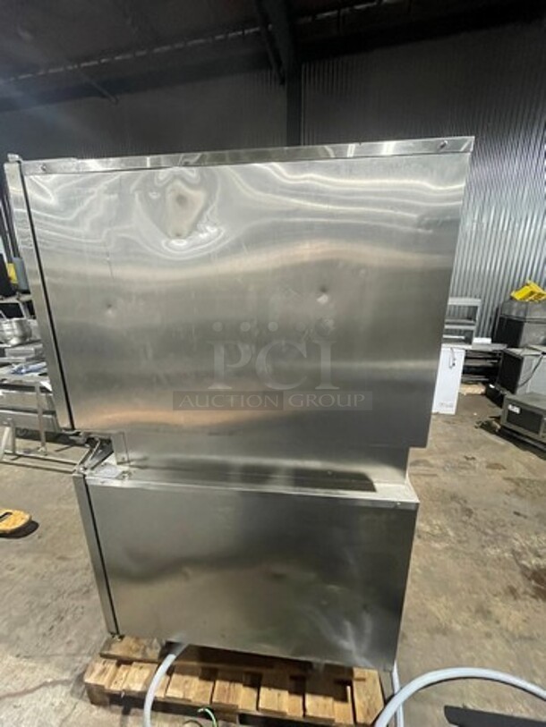 (x2) Alto Shaam Commercial Double Deck Electric Powered CombiTherm Combi Oven! With View Through Doors! All Stainless Steel! Model 7.14I/ML/SK Serial 488104000! 208/240V 3Phase! On Legs! 2 X Your Bid! Makes One Unit! - Image 4 of 12