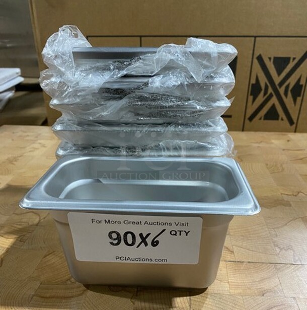 BRAND NEW! Carlisle Commercial Steam Table/ Prep Table Food Pans! All Stainless Steel! 6x Your Bid! MODEL 608194 SN:4537215642 - Image 1 of 7