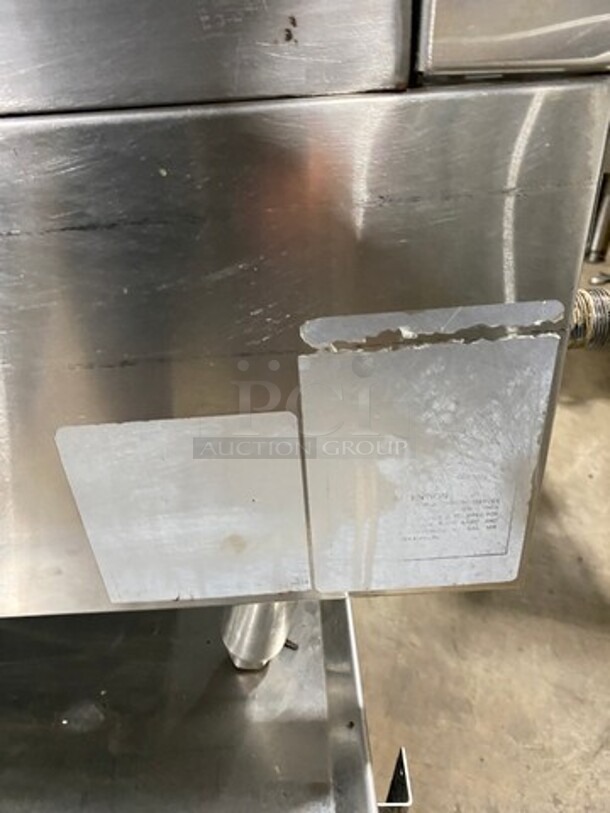 WOW! LATE MODEL! Sierra Commercial Countertop Natural Gas Powered Flat Top Griddle! With Back And Side Splashes! All Stainless Steel! On Small Legs! - Image 7 of 8