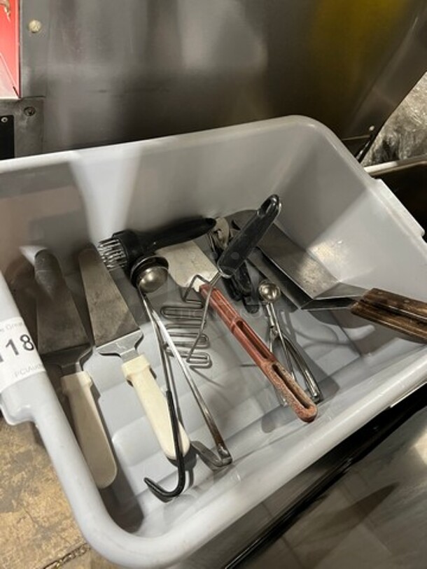 ALL ONE MONEY! MISCELLANEOUS! Assorted Smallware! Includes Griddle Spatula, Ladles And More! - Image 3 of 4