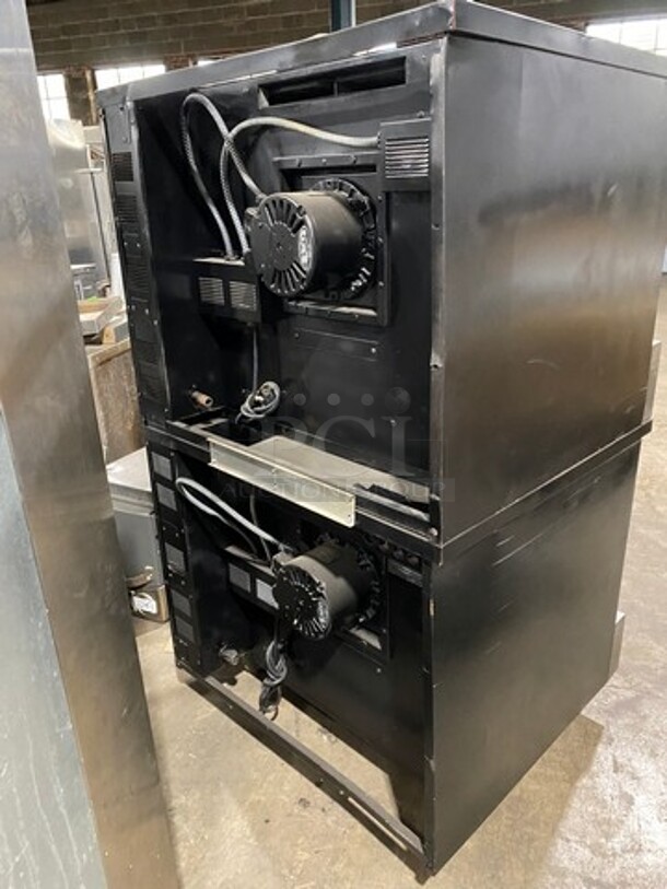 Garland Commercial Natural Gas Powered Double Deck Convection Oven! With View Through Doors! Metal Oven Racks! All Stainless Steel! On Casters! 2x Your Bid Makes One Unit! Model: TTG3 - Image 4 of 10