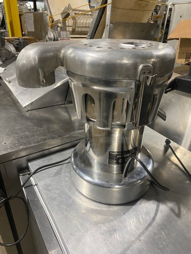 Nutrifaster Commercial Countertop Juicer Extractor! Solid Stainless Steel! Model: N450 SN: 459122012 110V - Image 4 of 9