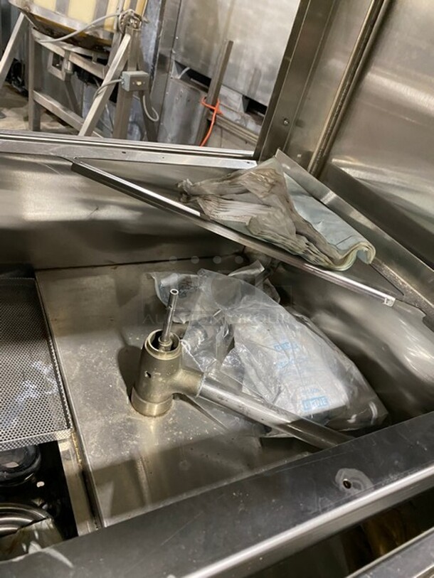 NEW! Out Of The Box! Insinger ENERGY STAR Stainless Steel Commercial Straight Pass-Through Dishwasher w/ Tank! MODEL 50-20N2 440V 3Ph - Image 5 of 8