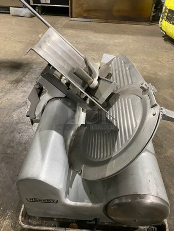 Hobart Commercial Countertop Deli/Meat Slicer! All Stainless Steel! Model: 1812 SN: 561051594 120V 60HZ 1 Phase - Image 3 of 6