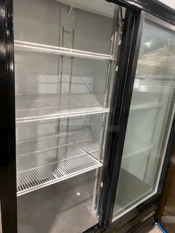 Beverage Air Commercial Refrigerated 2 Door Reach In Cooler Merchandiser! With View Through Doors! Model: MT45 SN: 4471080 115V 60HZ 1 Phase - Image 4 of 8