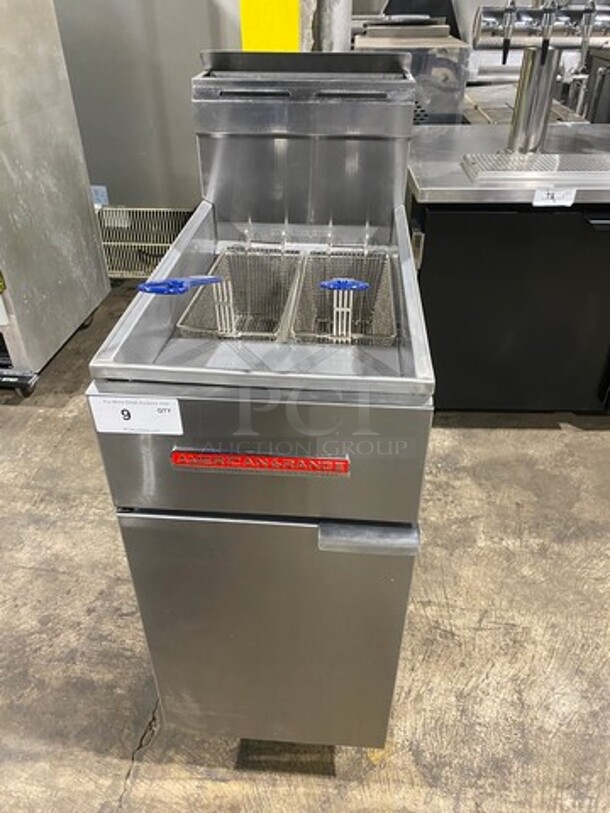 American Range Commercial Natural Gas Powered Deep Fat Fryer! With 2 Metal Frying Baskets! With Backsplash! All Stainless Steel! On Legs! Model: AF50HE SN: 211020FO082 - Image 1 of 9