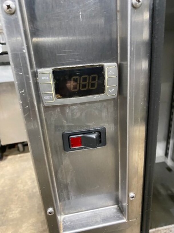 FWE Electric Powered Food Warming Cabinet! All Stainless Steel! On Casters! Model: TS182677CHP SN: 123313001 120V - Image 9 of 11