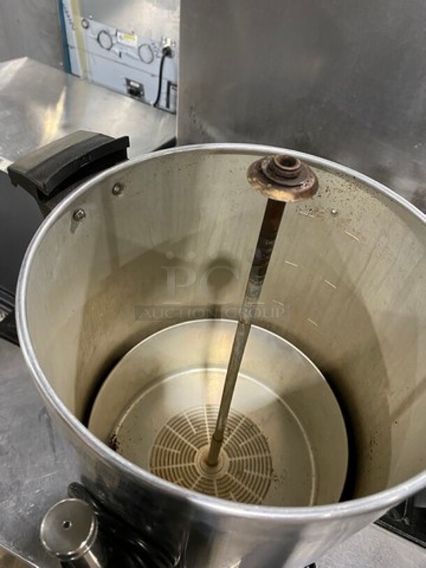 Crown Select Commercial Countertop Automatic Coffee Urn! All Stainless Steel! - Image 4 of 7