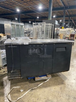 True Commercial Refrigerated Dual Tower Kegerator! With 2 Door Storage Space Underneath! NO TOWERS! Model: TDD3 SN: 6779740 115V 60HZ 1 Phase
