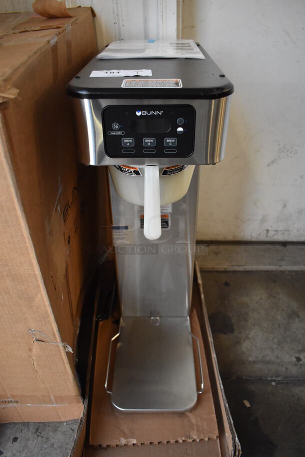 BRAND NEW IN BOX! 2022 Bunn ITB Stainless Steel Commercial Countertop Iced Tea Machine w/ Poly Brew Basket. 120 Volts, 1 Phase. 11x22x35. Tested and Working!