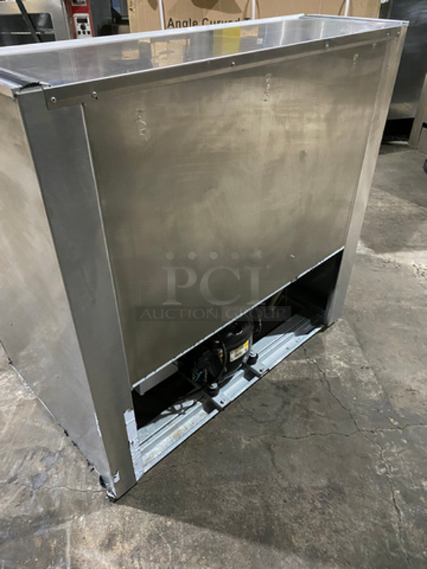 2018 Cool Tech Commercial Refrigerated Open Grab-N-Go Case Merchandiser! All Stainless Steel! Model: CUST-36OF SN: 020918 120V 60HZ - Image 4 of 8