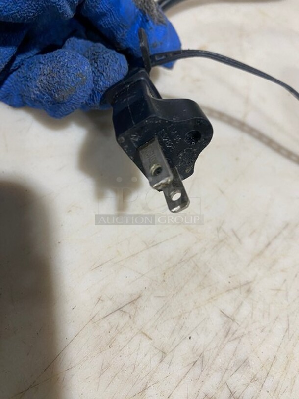 NICE! Waring Commercial Handheld Immersion Blender! Model WSB33X! 120V! WORKING WHEN REMOVED! - Image 4 of 4