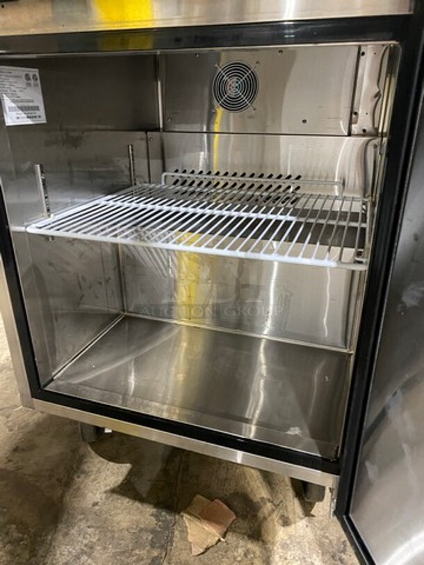 LATE MODEL! 2020 Migali Commercial Single Door Lowboy/Worktop Cooler! All Stainless Steel! On Casters! Model: CU27RHC SN: CU27RHC00320010300920A00 115V 60HZ 1 Phase - Image 5 of 8