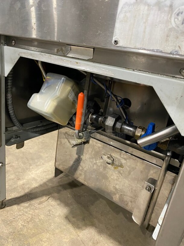 WOW! Broaster Natural Gas Powered Heavy Duty Commercial Pressure Fryer! Smart Touch Screen! With Oil Filter! Model 1800GH Serial 86035! On Casters! - Image 7 of 10