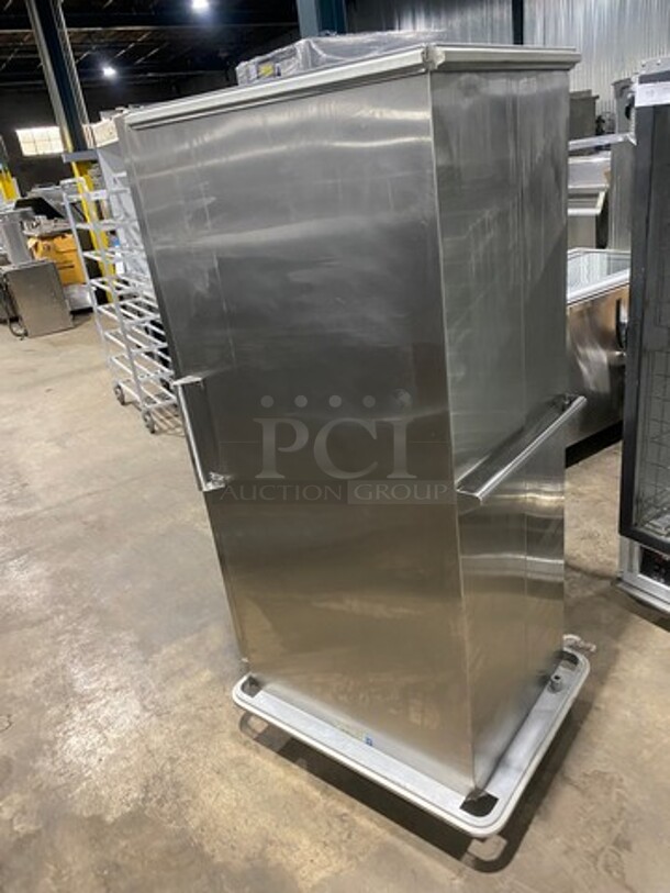 Carter Hoffman All Stainless Steel Insulated Warming/Proofing Cabinet! Holds Full Size Trays!  Model PH1825 Serial 16419780100156030F05! 120V 1Phase! On Casters!   - Image 4 of 9