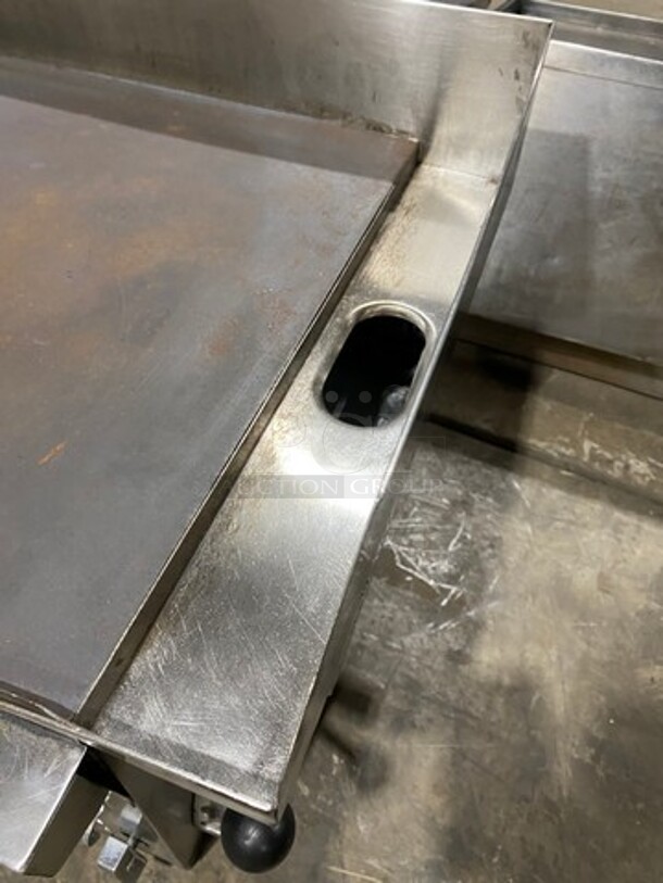 Commercial Countertop Natural Gas Powered Flat Top Griddle And Cheese Melter Combo! With Back And Side Splashes! All Stainless Steel! - Image 6 of 9
