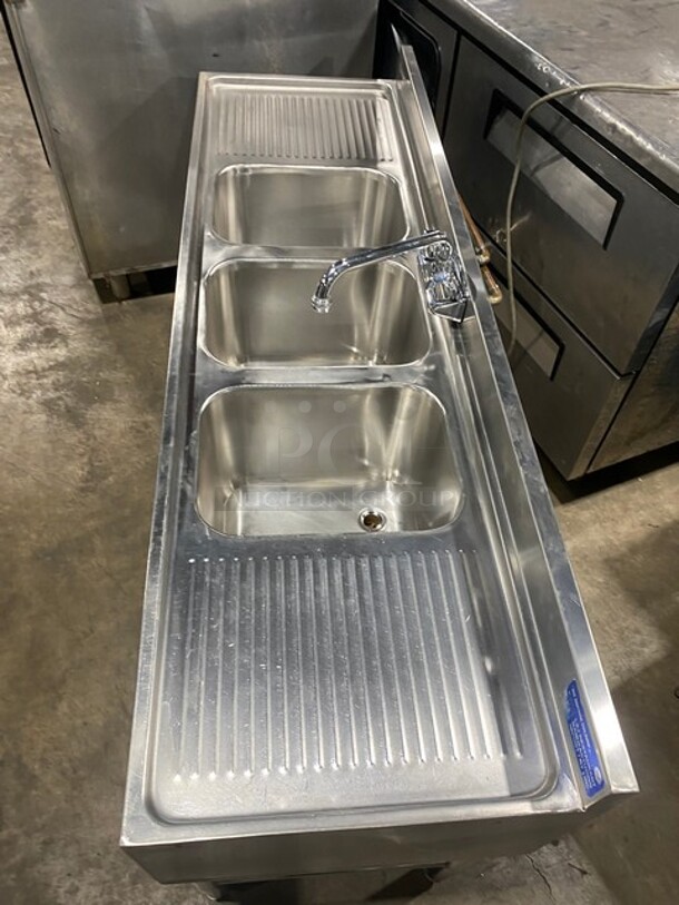 SWEET! L & J Commercial 3 Bay Bar Back Sink! With Dual Side Drain Boards! With Back Splash! With Faucets And Handles! All Stainless Steel! On Legs! - Image 5 of 9
